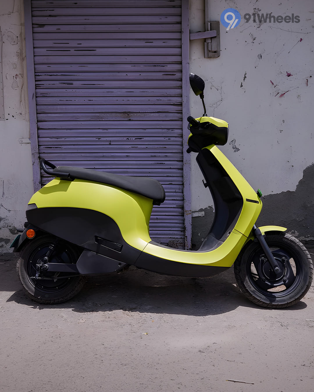 Ola Electric S1 Air 2022-2025 image