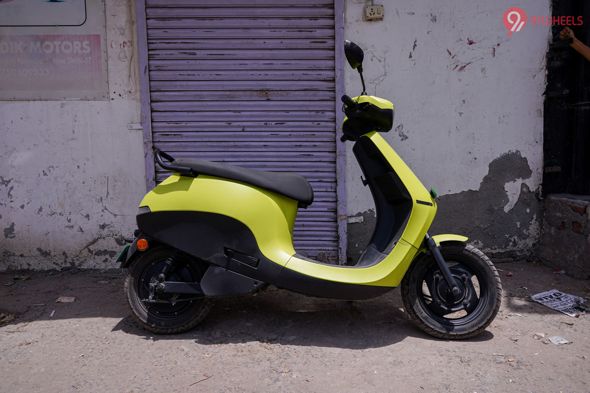 Ola Electric S1 Air Right Side View
