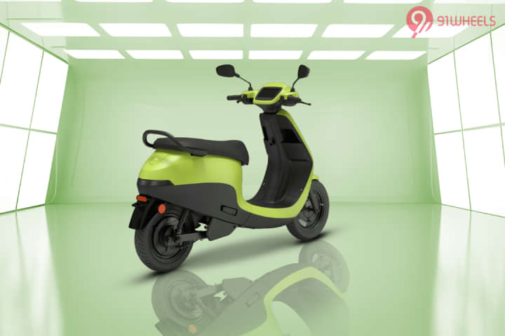 Ola Electric S1 Air Right Rear Three Quarter