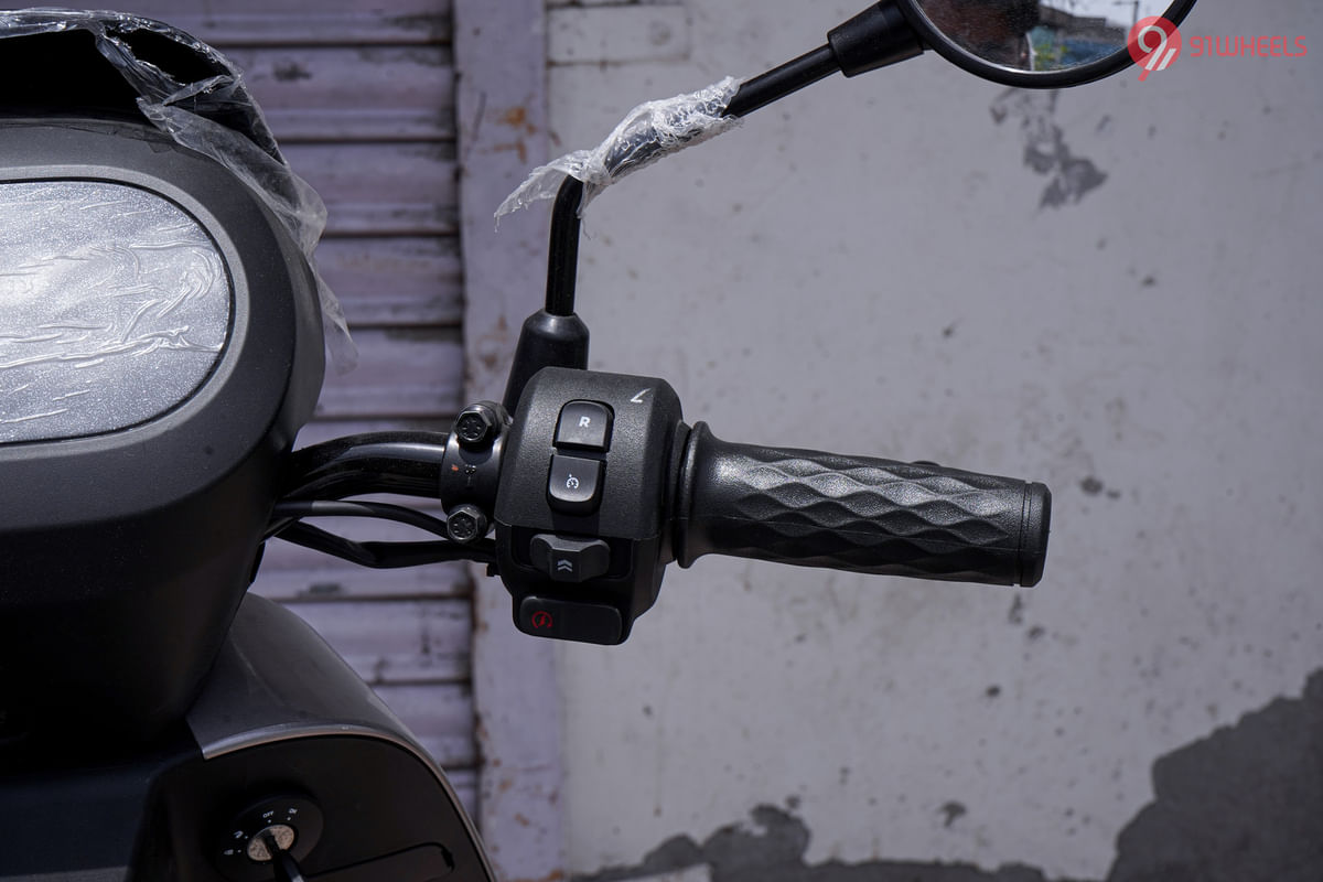 Ola Electric S1 X Gen 2 Right Side Handelbar Throttle Grip