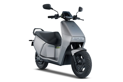 Ola Electric S1 Z Right Front Three Quarter