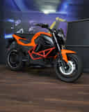 Right Front Three Quarter