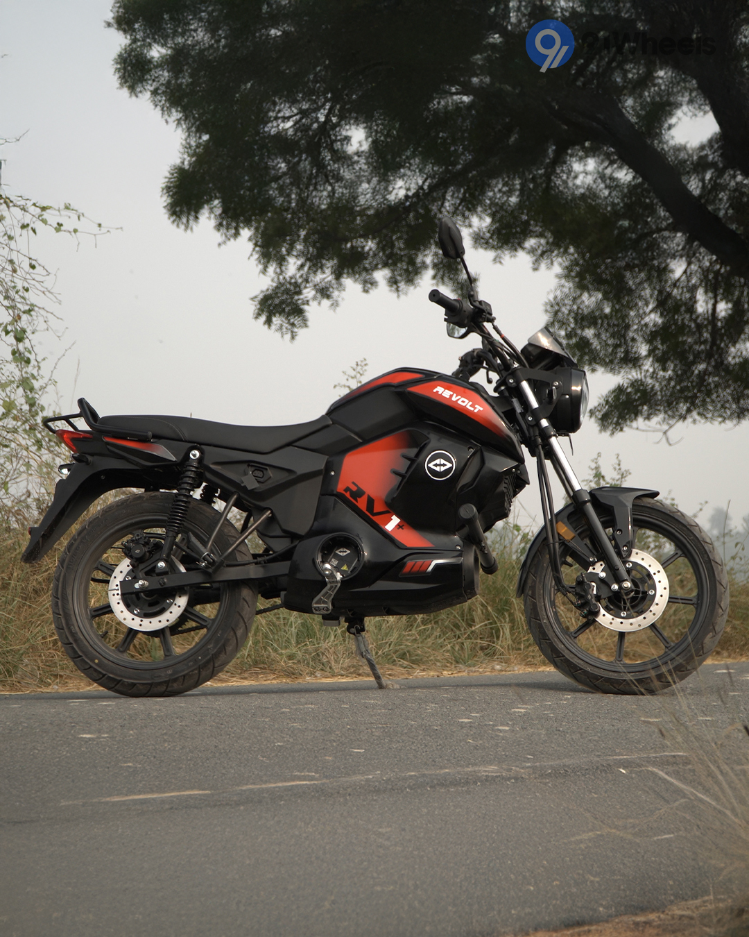 Revolt Motors RV1 image