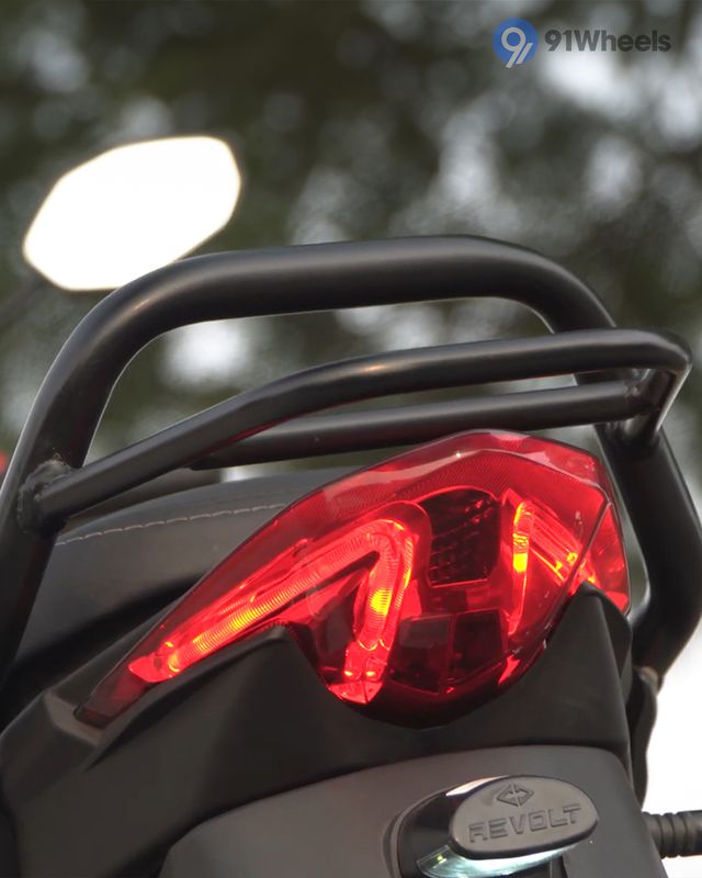 RV1 Tail Light
