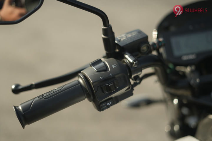 Revolt Motors RV BlazeX Turn Indicators Switch
