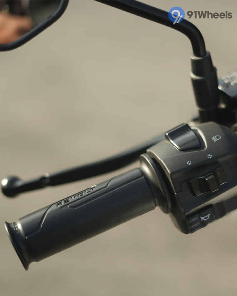 Handlebar & Console Area - 12