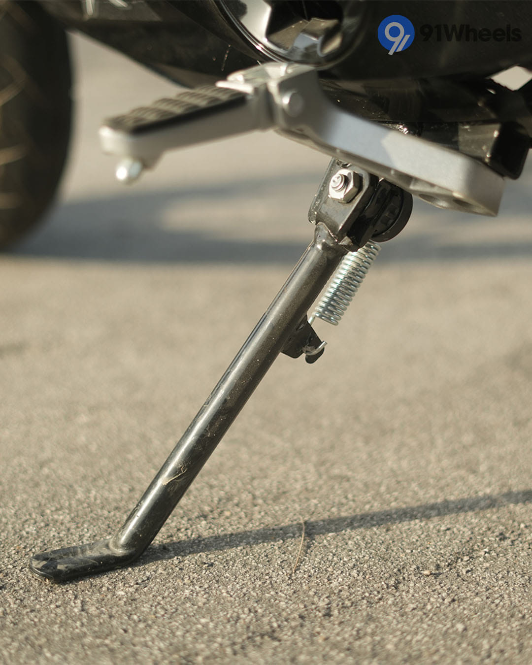 Stands & Utility - 1