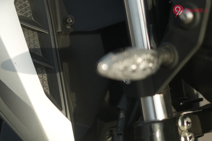 Revolt Motors RV BlazeX Front Suspension