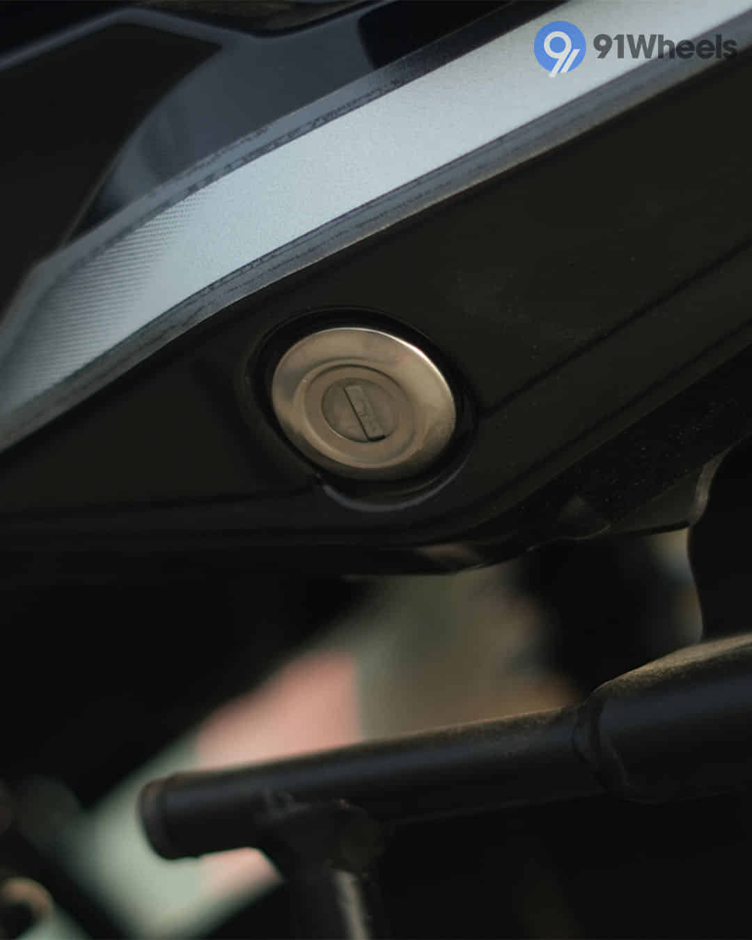 Seat Remove/Fix Lock