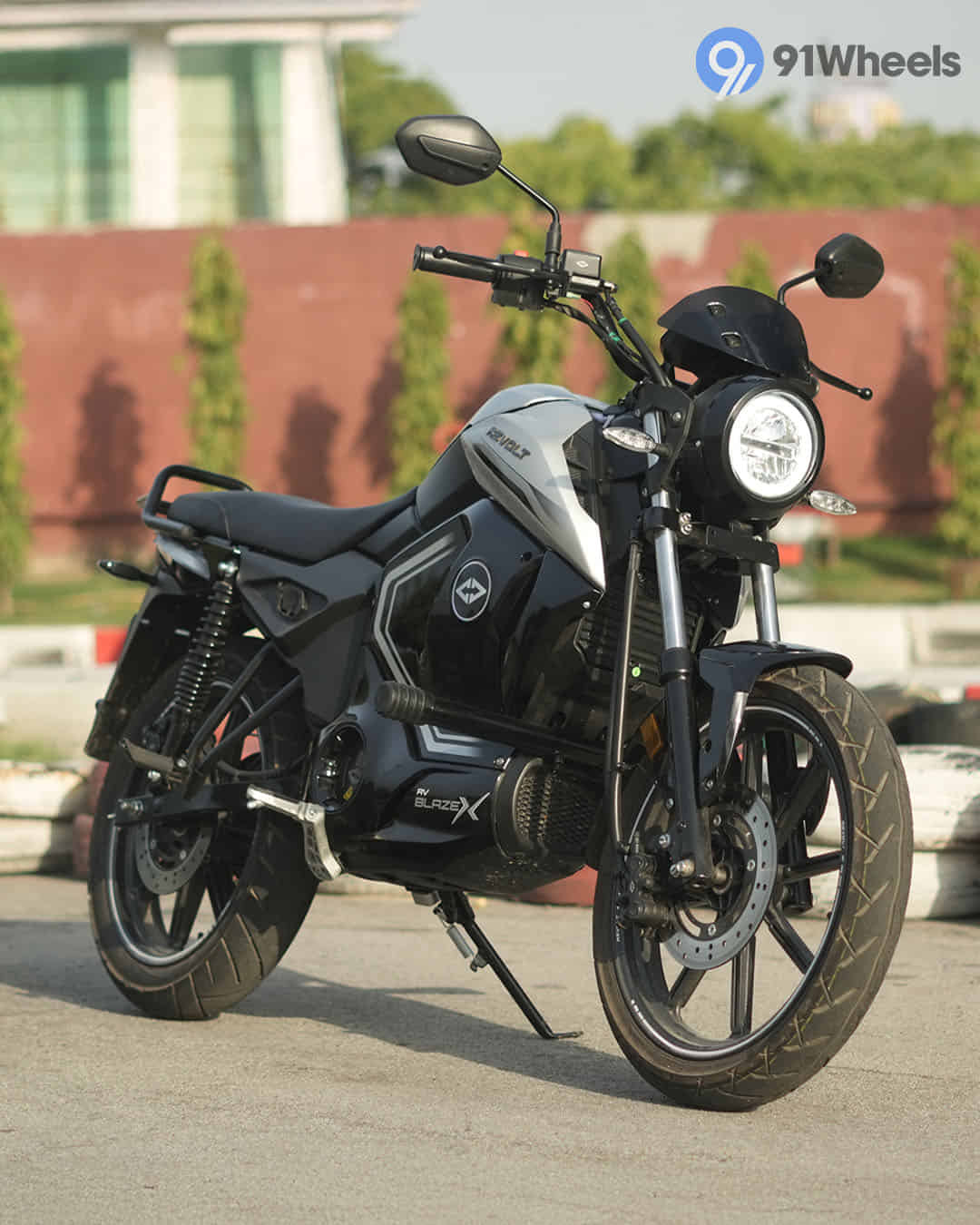 Right Front Three Quarter