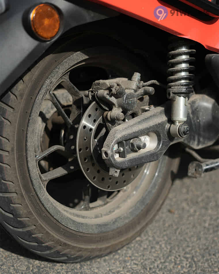 Engine & Exhaust - 1 Engine & Exhaust - 1