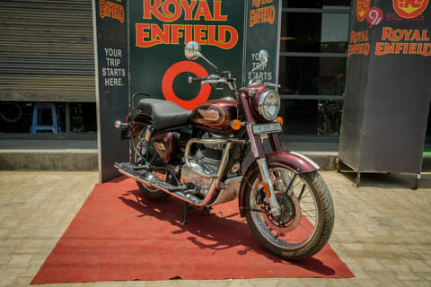 Royal Enfield Bullet 350 Price 2025 Bike Images, Mileage Colours