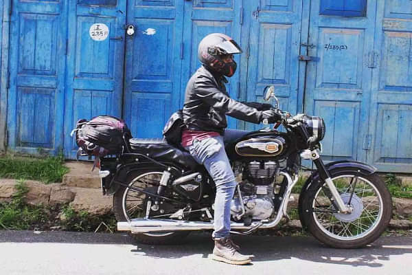 Royal Enfield Bullet 350 2019-2023 Side Profile LR