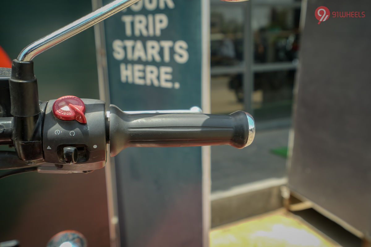 Royal Enfield Bullet 350 Right Side Handelbar Throttle Grip