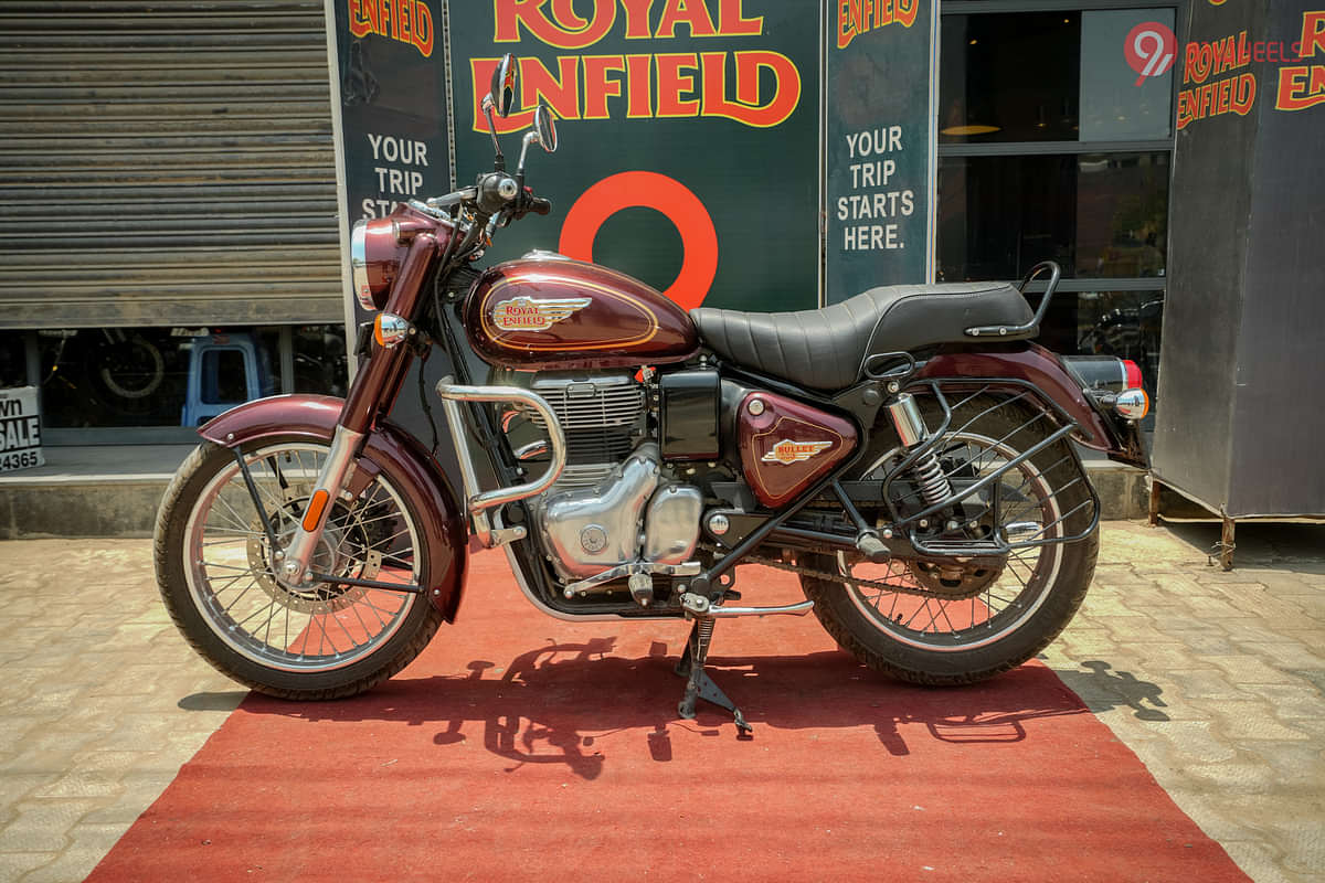 Royal Enfield Bullet 350 Left Side View