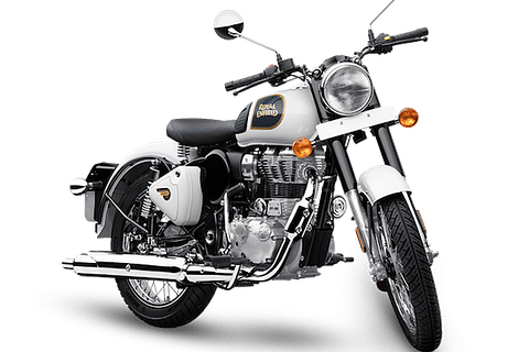 Royal Enfield Classic 350 Dual Channel ABS (Mercury Silver, Pure Black) Images