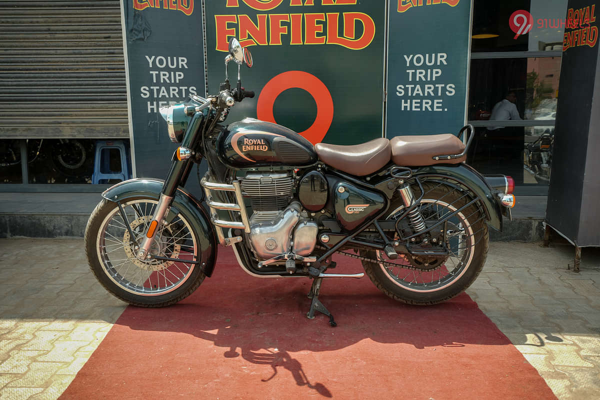 Royal Enfield Classic 350 Left Side View
