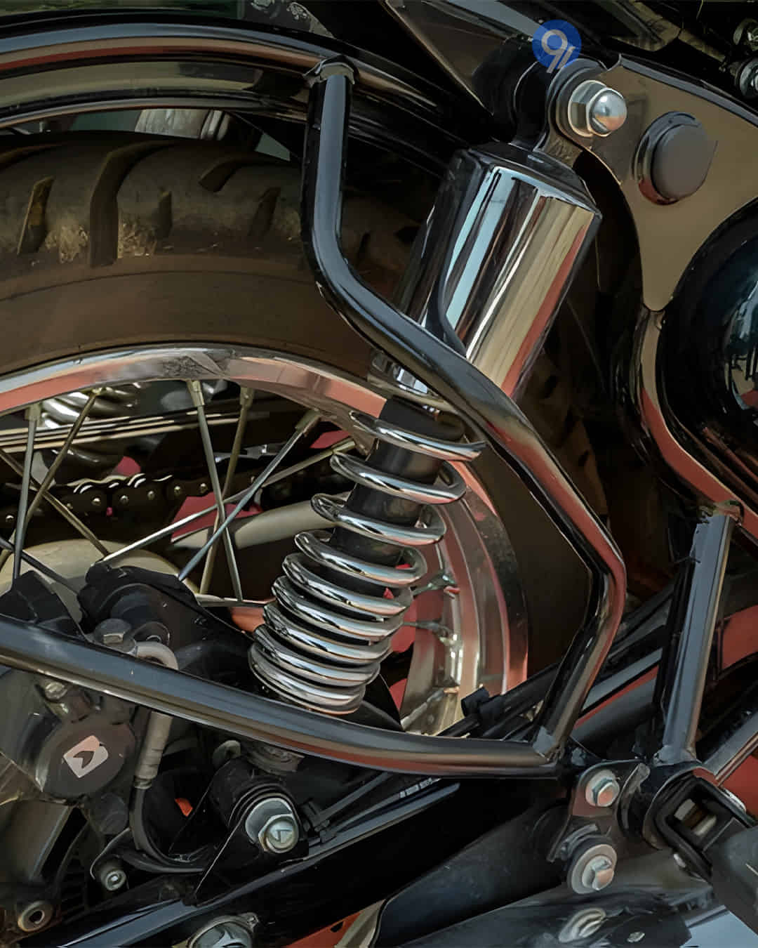 Rear Suspension Spring Preload Setting