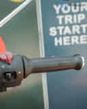 Right Side Handelbar Throttle Grip