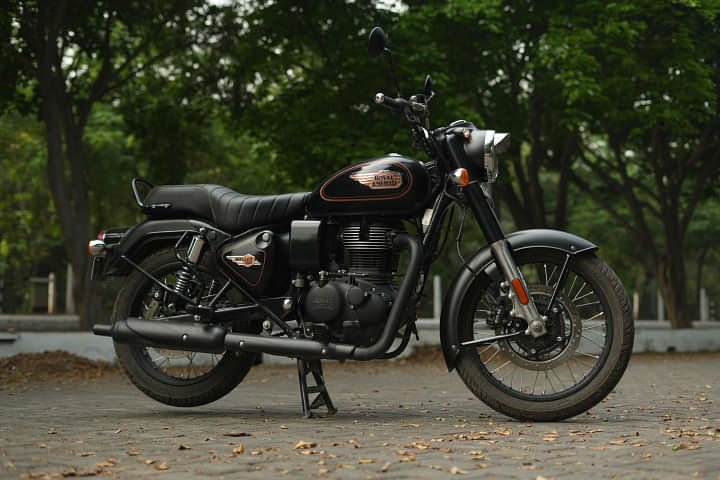 Royal Enfield Classic 350 Images - Classic 350 Interior & Exterior [24 ...