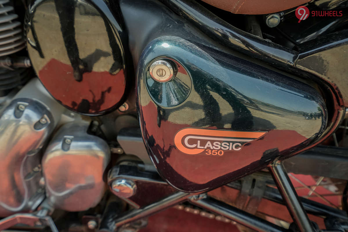 Royal Enfield Classic 350 Battery Compartment
