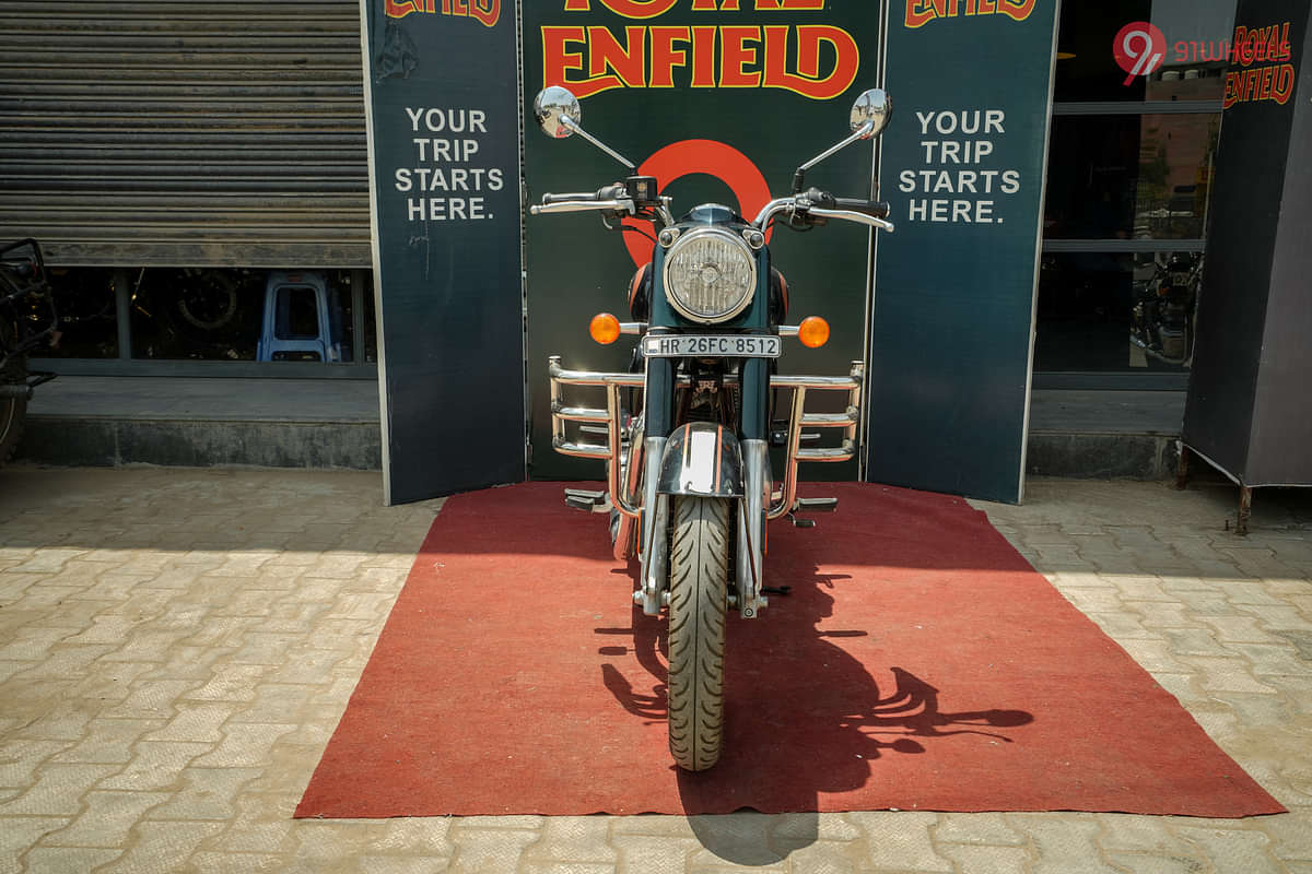Royal Enfield Classic 350 Front View