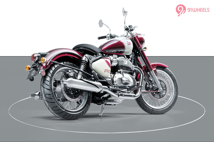 Royal Enfield Classic 650 Right Rear Three Quarter