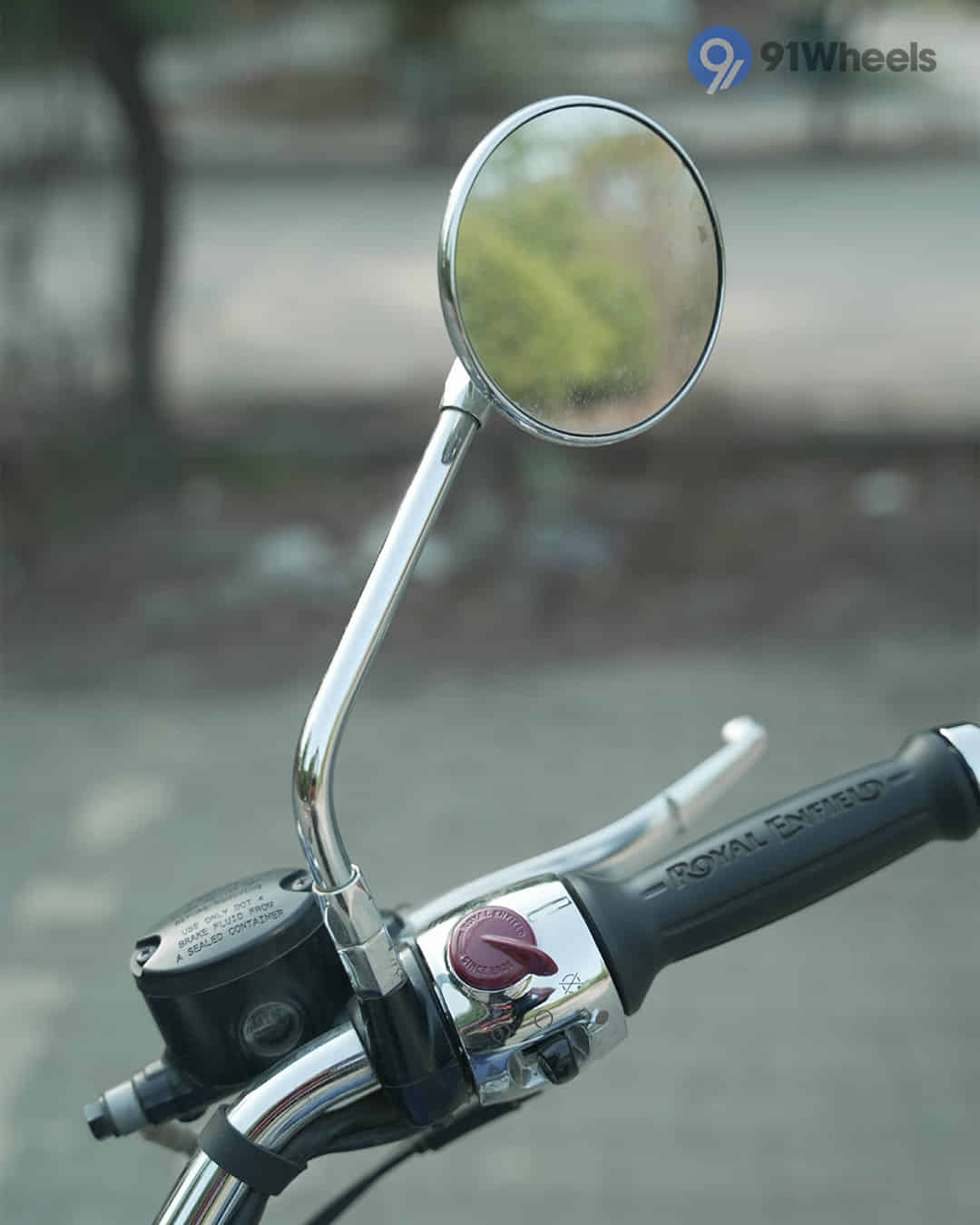 Right Side Handelbar Throttle Grip
