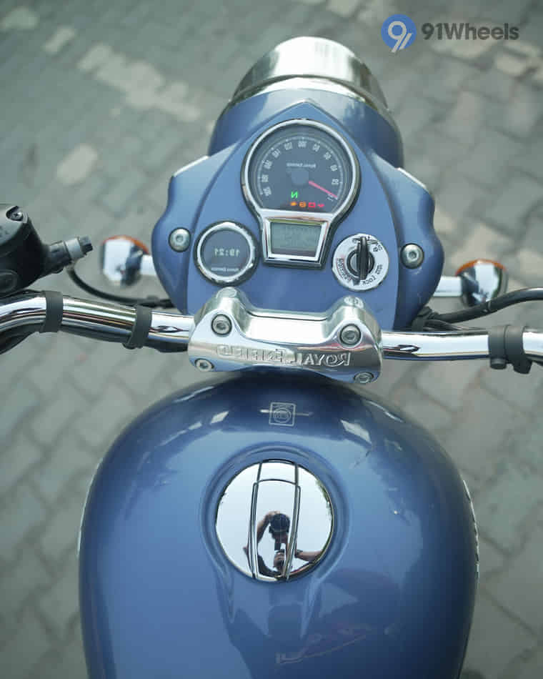 Handlebar & Console Area - 1