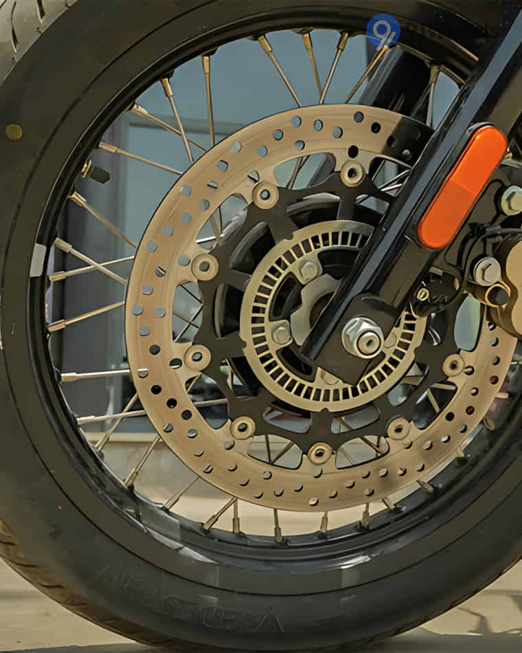 Wheels & Suspension - 7 Wheels & Suspension - 7