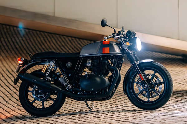 Royal Enfield Continental GT 650 Right Side View