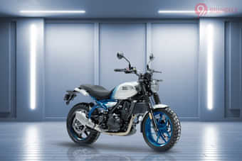 Royal Enfield Guerrilla 450 Right Front Three Quarter Royal Enfield Guerrilla 450 Right Front Three Quarter