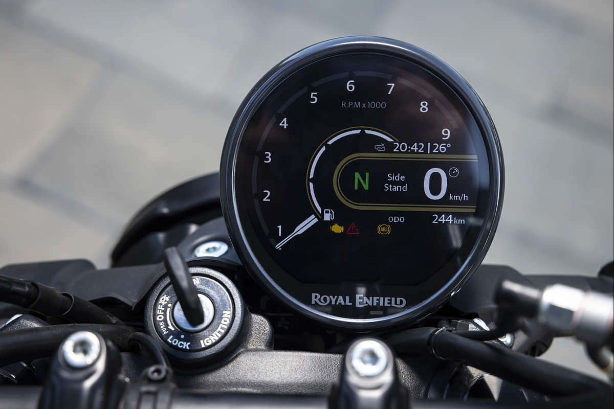 Royal Enfield Guerrilla 450 Speedometer