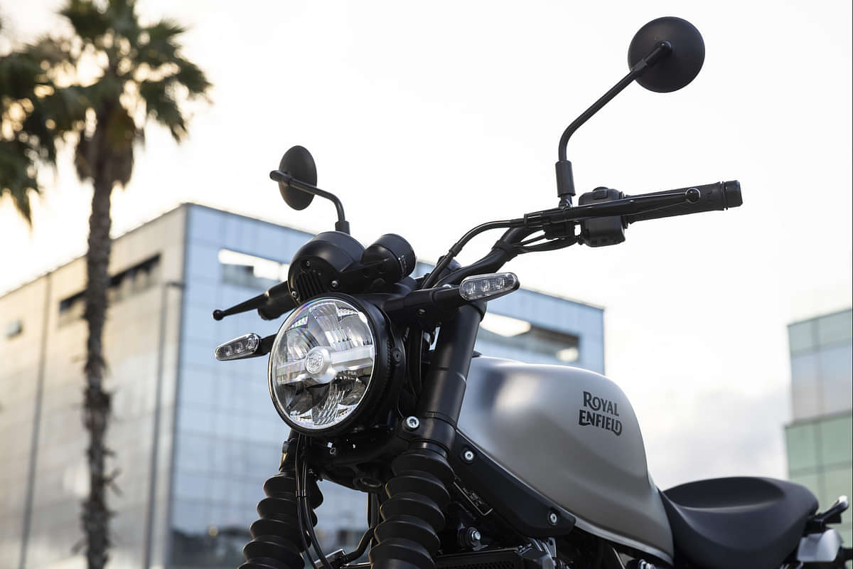 Royal Enfield Guerrilla 450 Rear View Mirror