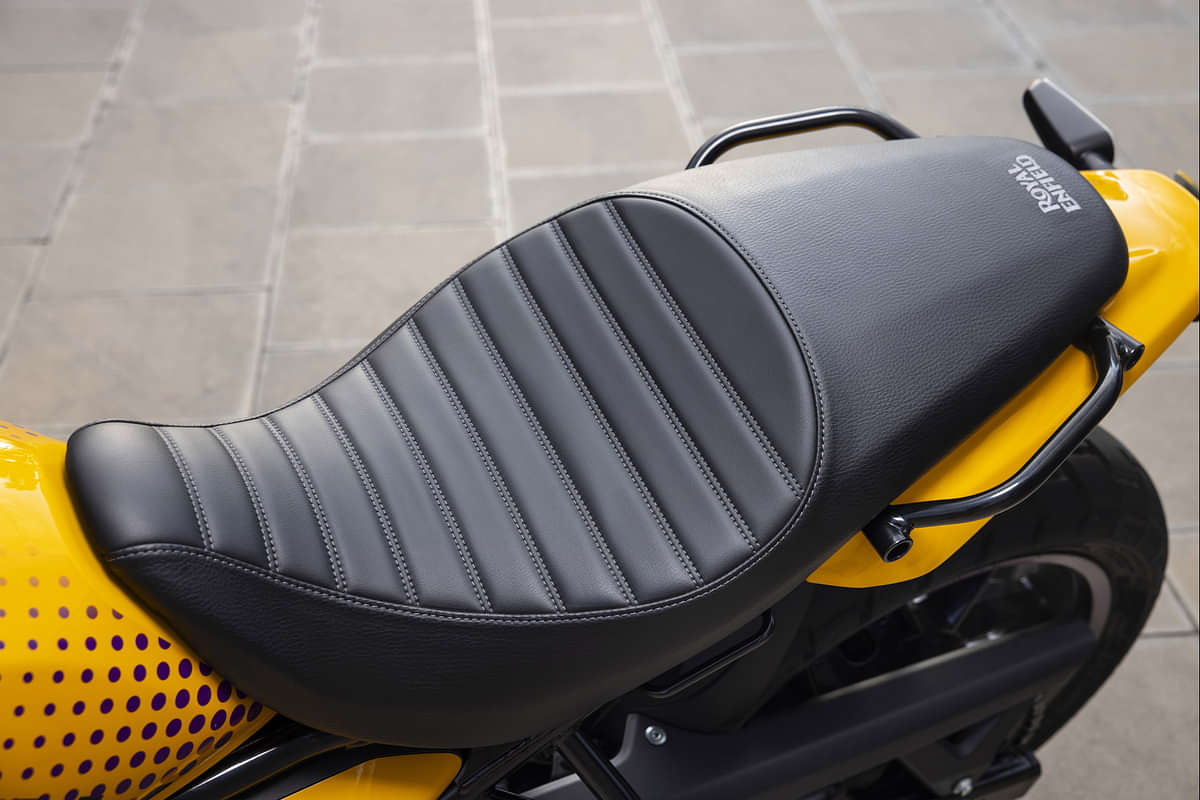 Royal Enfield Guerrilla 450 Pillion Seat