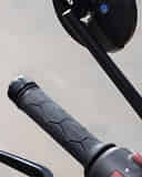Right Side Handelbar Throttle Grip