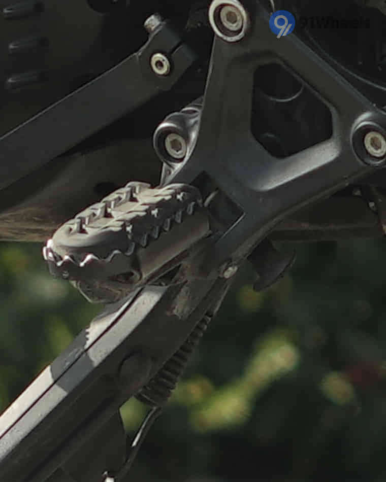 Seats & Comfort - 3 Seats & Comfort - 3