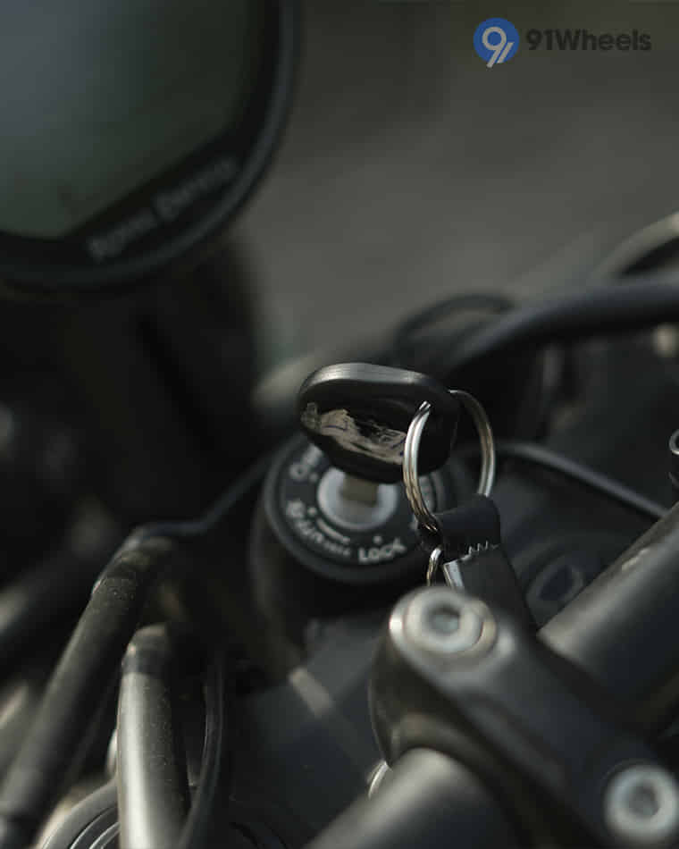 Handlebar & Console Area - 12 Handlebar & Console Area - 12