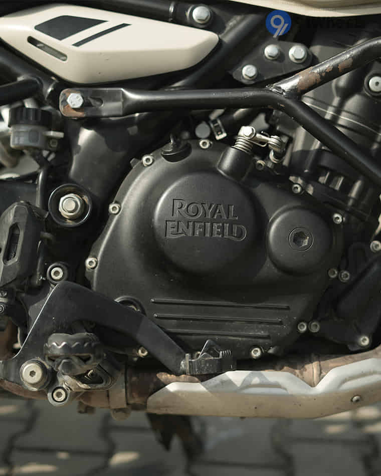 Seats & Comfort - 4 Seats & Comfort - 4