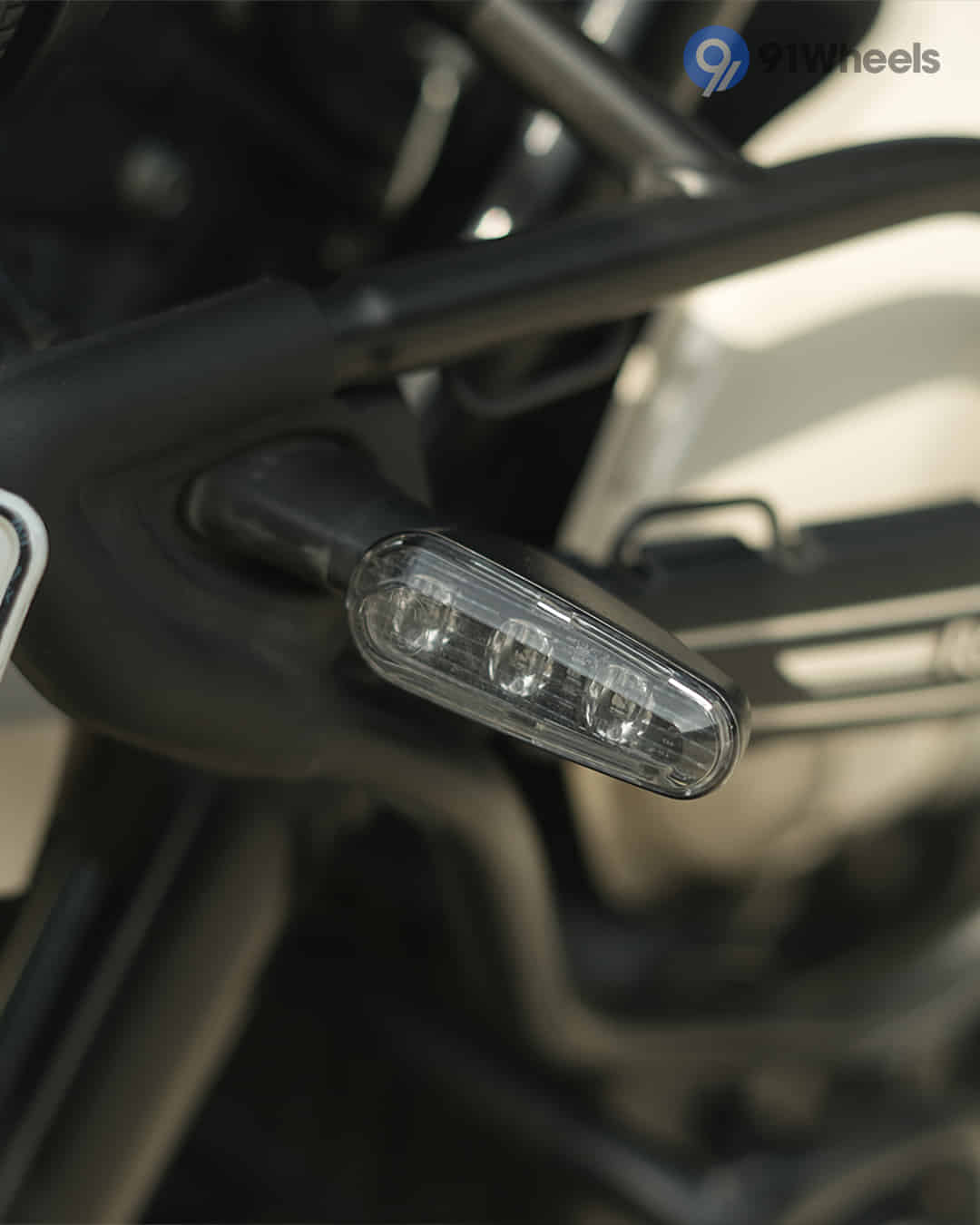 Front Turn Indicators Front Turn Indicators