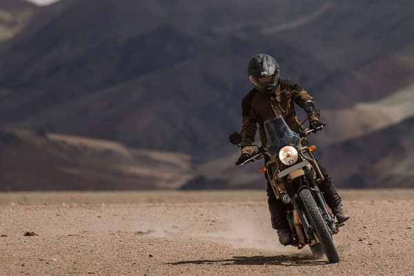 Royal Enfield Himalayan Moving shot