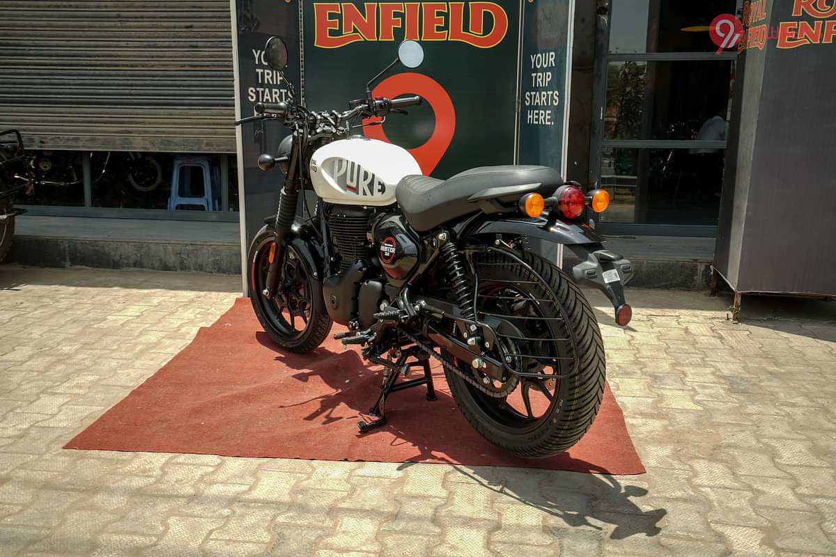Royal Enfield Hunter 350 Left Rear Three Quarter
