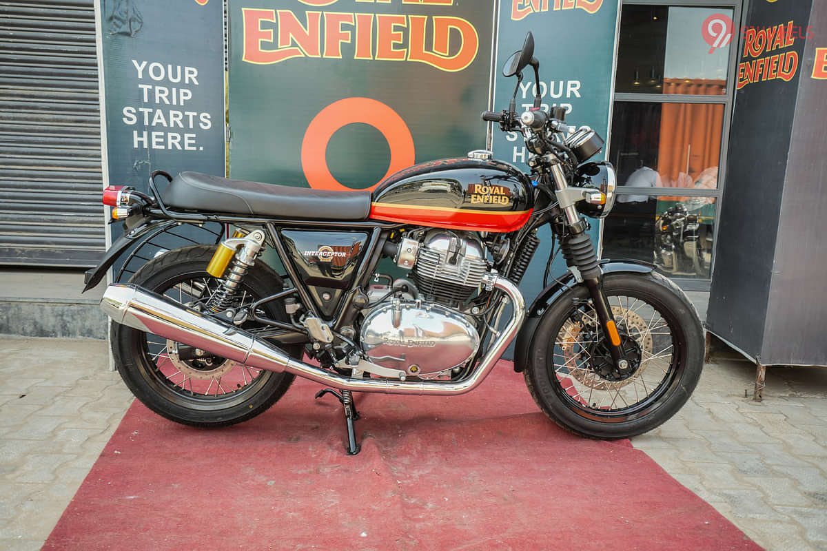 Royal Enfield Interceptor 650 Right Side View