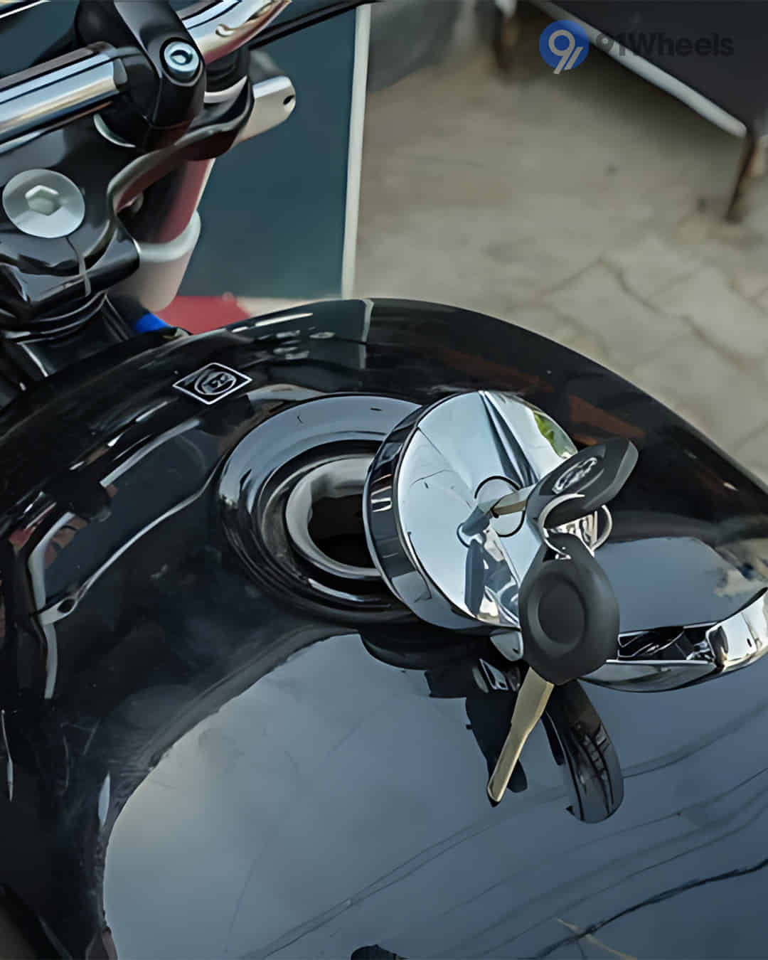 Interceptor 650 image