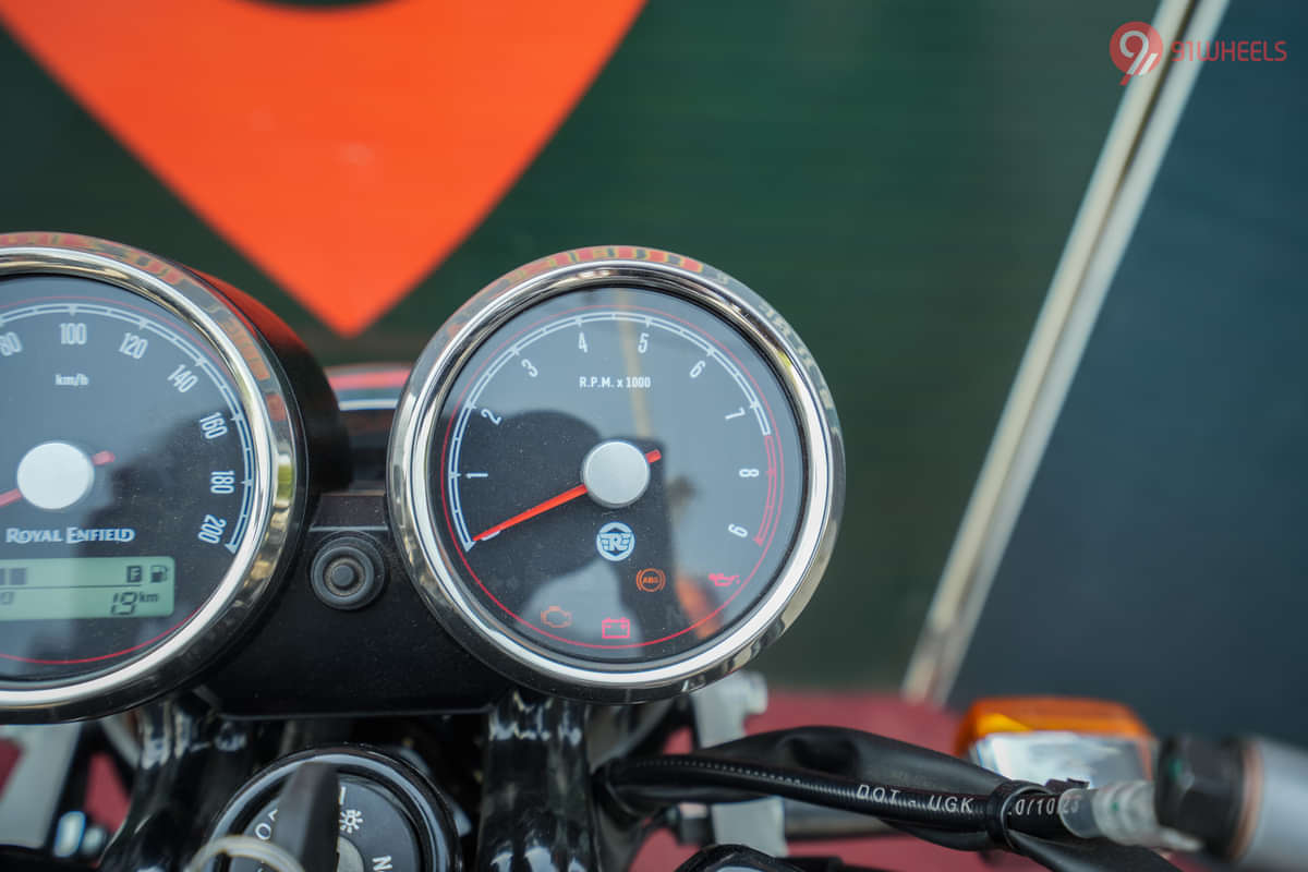 Royal Enfield Interceptor 650 Tachometer