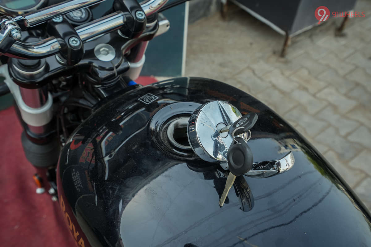 Royal Enfield Interceptor 650 Open Fuel Lid