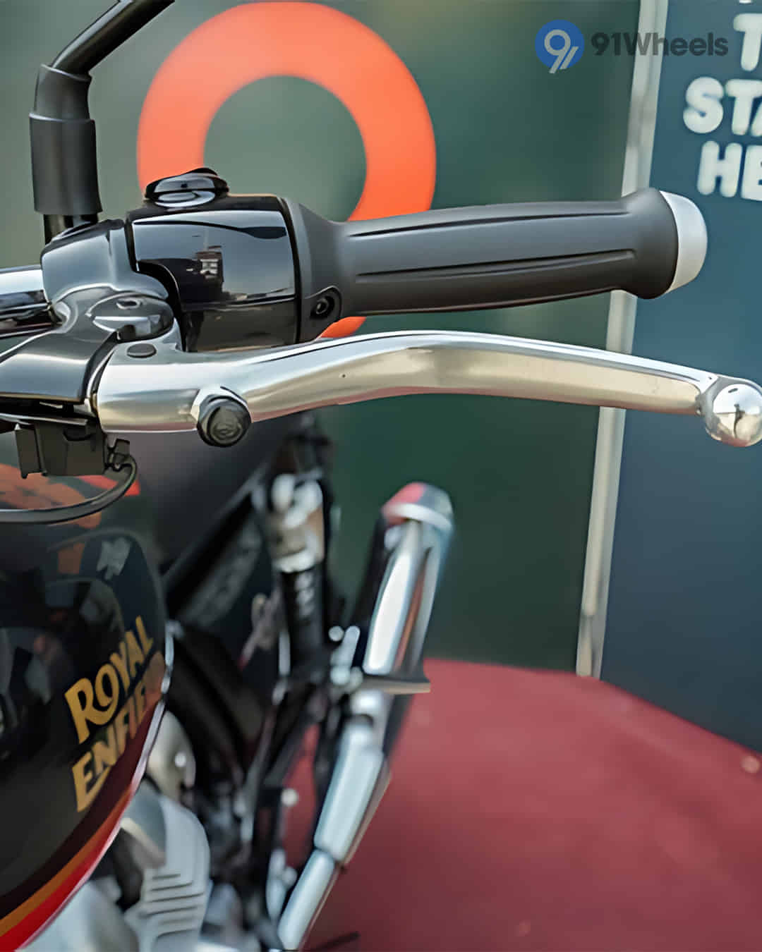 Interceptor 650 image