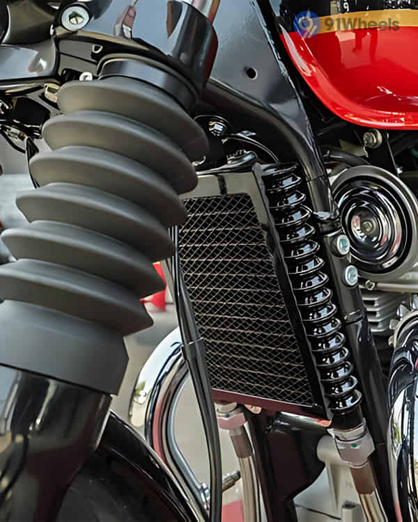 Interceptor 650 image