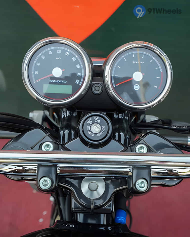 Handlebar & Console Area - 2