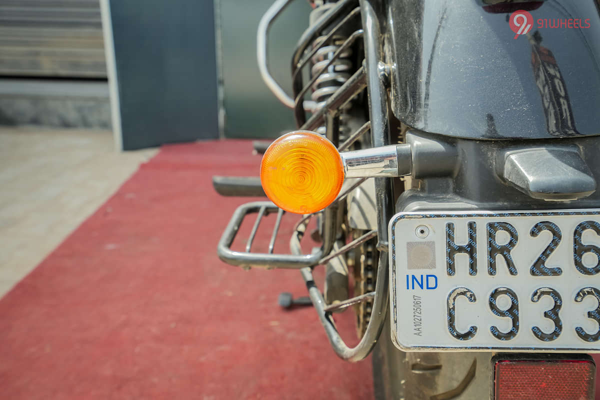 Royal Enfield Meteor 350 Rear Turn Indicators